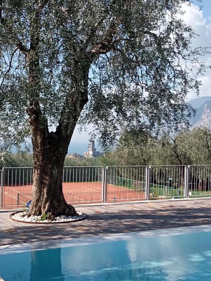 Apartament Luna Wifi Free - Malcesine Esterno foto