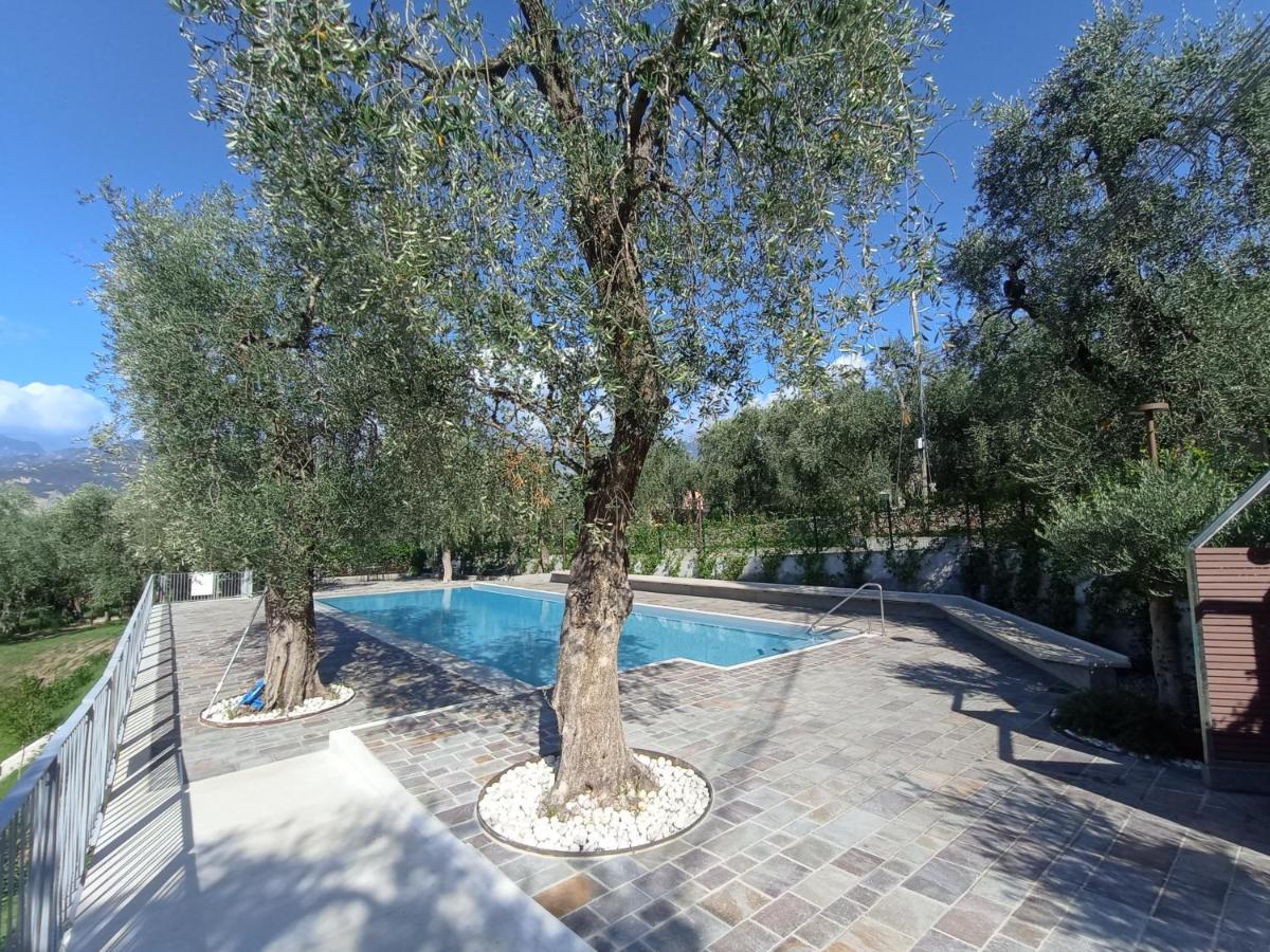 Apartament Luna Wifi Free - Malcesine Esterno foto