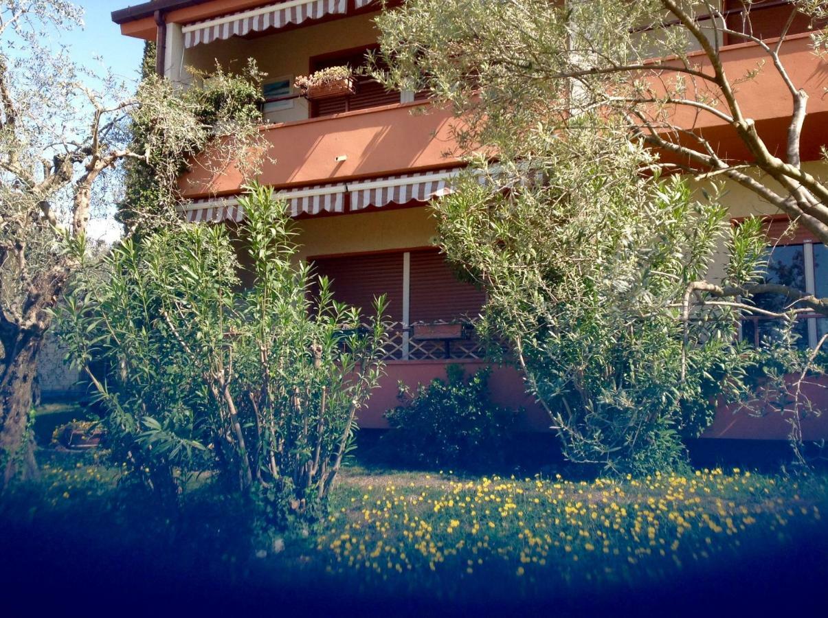 Apartament Luna Wifi Free - Malcesine Esterno foto