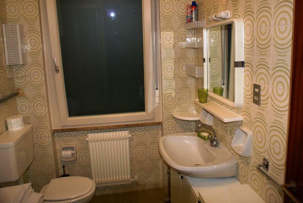 Apartament Luna Wifi Free - Malcesine Esterno foto